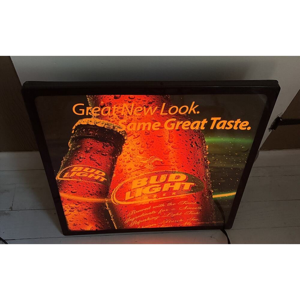 Vintage Bud Light Beer Bar Electric Light Up Display Sign Budweiser
